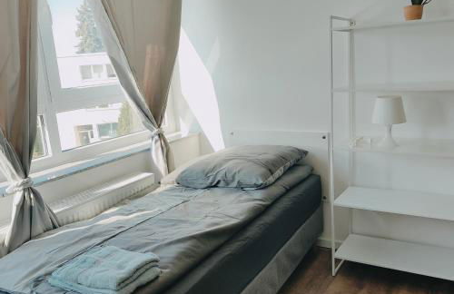 Monteurwohnung Ferienwohnung Business Appartement rechts Langenfeld - Foto 6