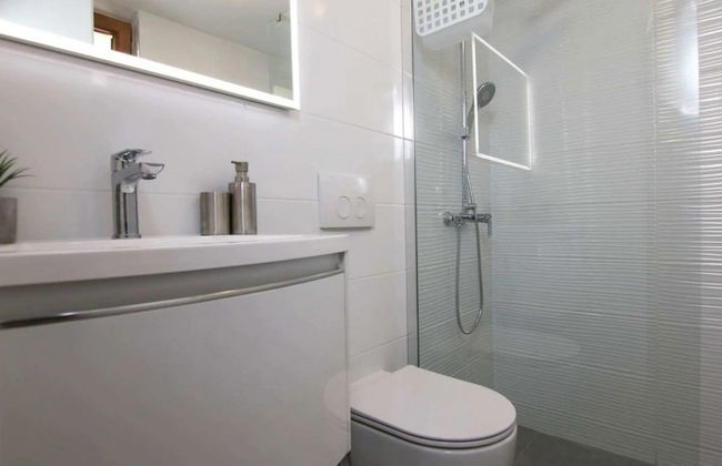 Secluded Oasis With Pool, Outdoor Kitchen, & Landscaped Terraces - Foto 19