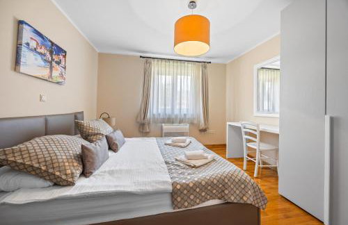 Villa Andrea for 17 people with private 40 m2 pool & pet friendly near Poreč - Photo 40