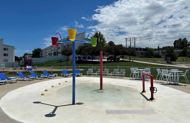 Panoramic Sunset Escape Waterfront Condo for 7! - Photo 27