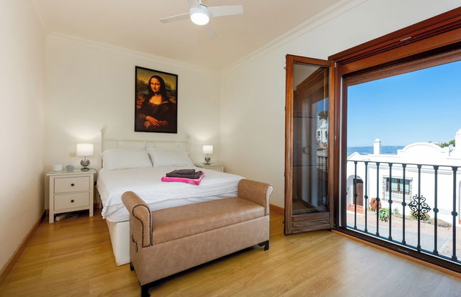 Stylish House, Patio, Pool, Mountains, Stunning White Village, sea 20 Mins Away - Photo 6