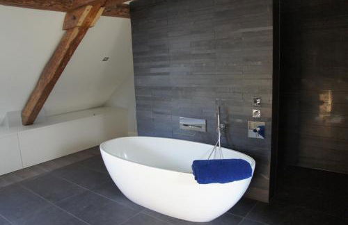 Annecy LakeLodge Lakeside Modern 7 bedroom Retreat - Foto 12