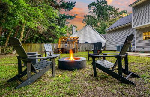 Country Haven - Hot Tub & Pool! Game Room, King Beds, Mins 2 dwtn - Foto 5