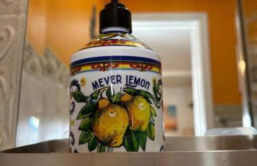 Sleeps 3, Casa Tropical in Miami - Foto 14