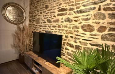 ECRIN DE CHARME 4 étoiles Jacuzzi privé 2 pers - Foto 4