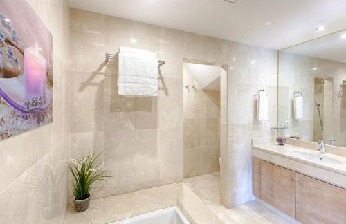 Hanami Alcazaba Beach Penthouse - Photo 34