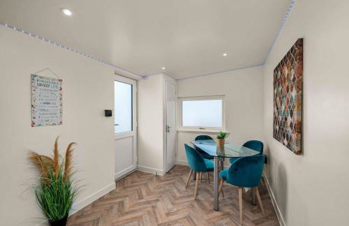 Charming Forfar House and Hot Tub - Foto 17