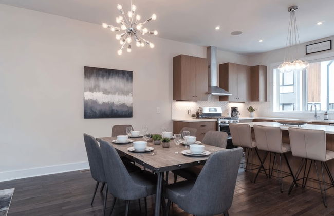 Luxe 4bdr w/ Balcony & Parking, 10 Mins to Broadway 9th Avenue by Avantstay - Foto 7