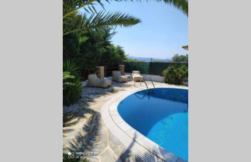 Luxury Villa with swimming pool - Foto 29