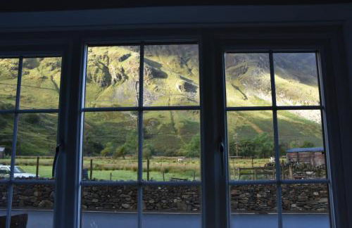 Terfyn Cottage - Photo 23