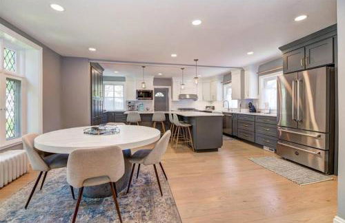 7BR Spacious Property Perfect For up to 15! - Foto 66