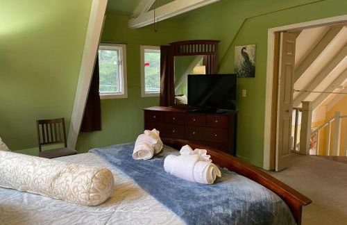 Chalet Gallery - Enjoy Two Units with this Chalet in the Heart of Alyeska - Walk almost anywhere! - Foto 38