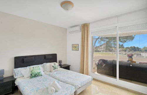 Lujoso y elegante apartamento primera linea golf - LOS FLAMENCOS 7 - Photo 49