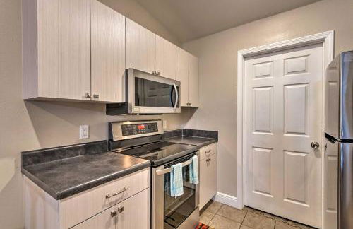 The Royal Retreat about 10 Mi to Local Beaches! - Foto 7