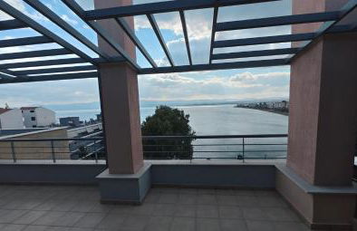 Beachfront Penthouse with Seaview - Foto 24