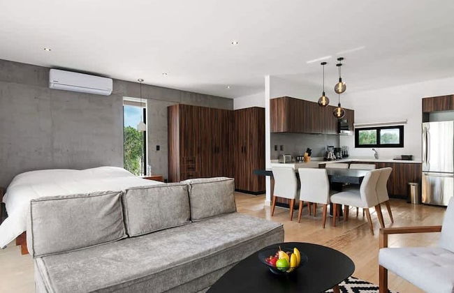 2 BR Apartment With Spacious Loft Close From Beach Zone - Photo 11