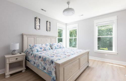 Modern Home in the Heart of KDH Minutes to Beach - Foto 20