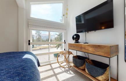 Seasons Four 152 - Photo 47