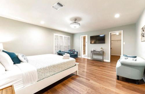 Luxury on Lake LBJ With Hot Tub Firepit & Boat Slip - Foto 54