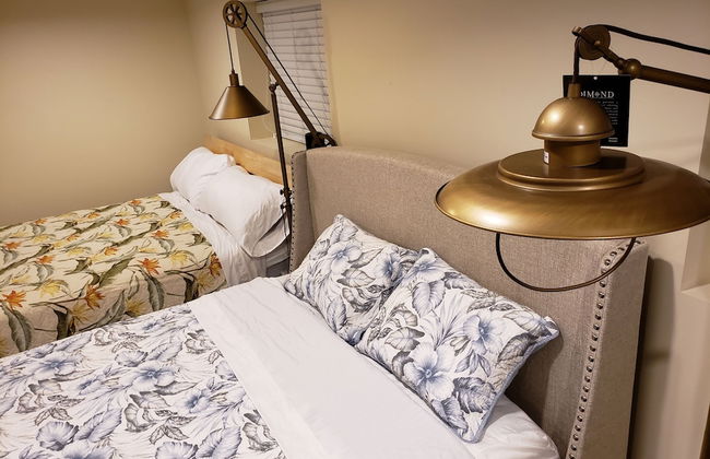 LUXE Retreat at 8050 Kaymar Dr. - Photo 6