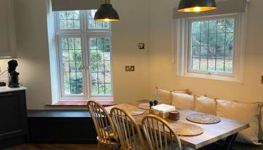 Cosy Riverside Hideaway - Foto 5