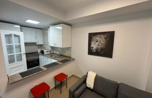 Precioso y luminoso apartamento junto al mar y playa en Garrucha 1B - Foto 3