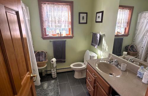 Private 5-Acre Escape - Pool, Lake & Gardens - Foto 20