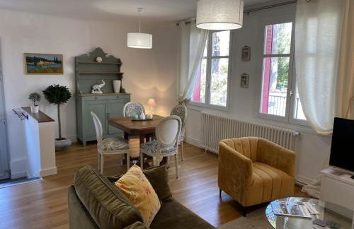 Charmante maison avec jardin en face du parc, proche commerces et attractions touristiques - FR-1-489-333 - Foto 1