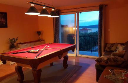 Gloria Ivana - Foto 17