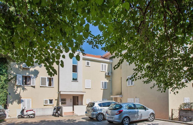 Spacious and Modern 1st Floor Apartment With Private Garage, Wi-fi - Foto 21