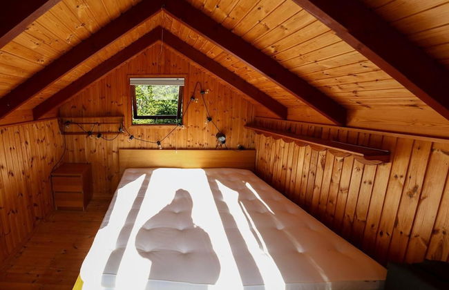 The Comfort of This Cottage Merges With Nature - Photo 2