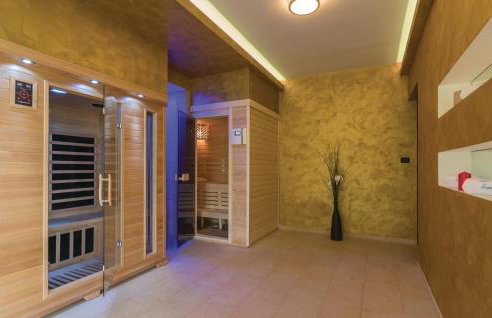 Gorgeous Home In Sumber With Sauna - Foto 10