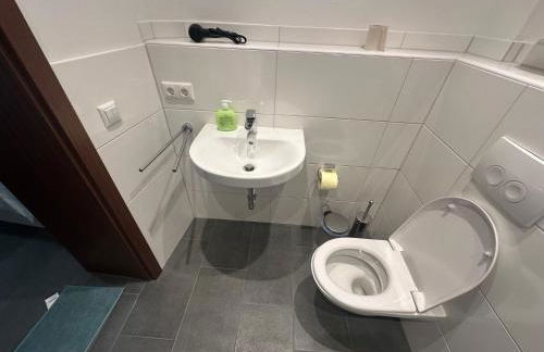 Helle und moderne 2 Zimmerwohnung in Mönchengladbach-Zentrum - Foto 36