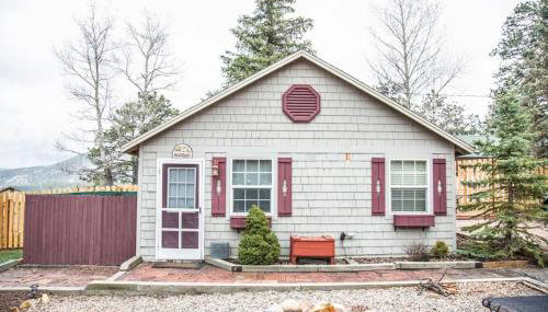 Mt Olympus Cabin, Cozy 1 bedroom cabin Great for couples - Foto 2