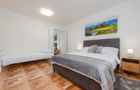 Beautiful Home In Musaluk - Photo 31