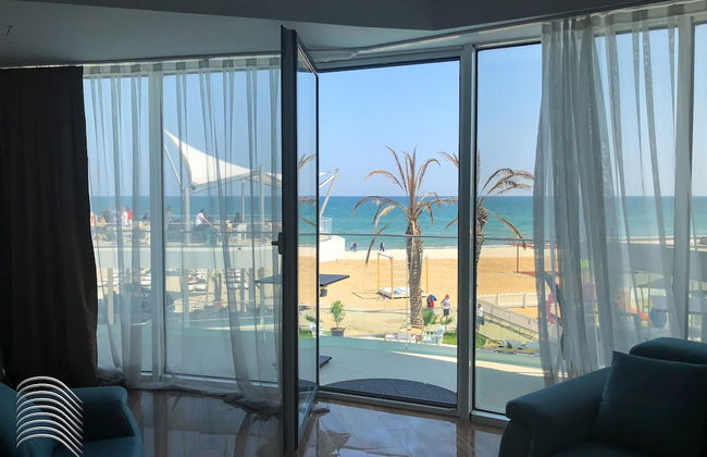 White Tower Mamaia - Foto 11