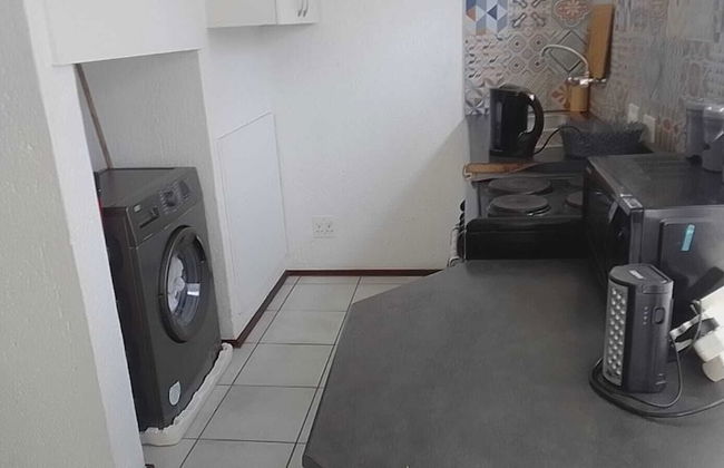 One Bedroom Unit In Central Sandton - Photo 4