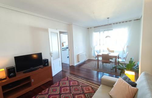 Bonito duplex cerca de la playa y de Santander - Foto 1