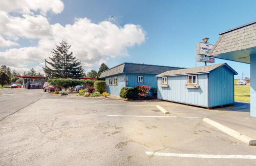 The Lamplighter Inn - Crab Shack and Whale Watching - Photo 18