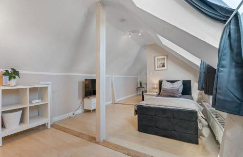 Modern House "Brick Lane" with Terrace and Wintergarden - LOFTIGO - Photo 47