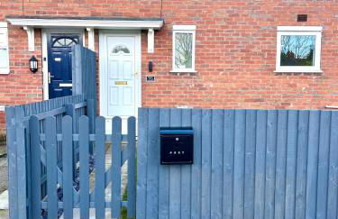 Waterside House - Luxury Home near Alton Towers & Trentham - Free Parking & Garden - Foto 39