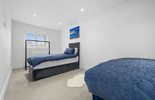 Luxury Apartment Heart of Didsbury - Photo 23