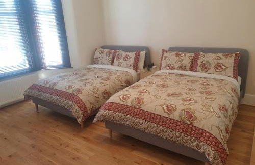 London Luxury Apartments 5 min walk from Ilford Station, with FREE PARKING FREE WIFI - Foto 77