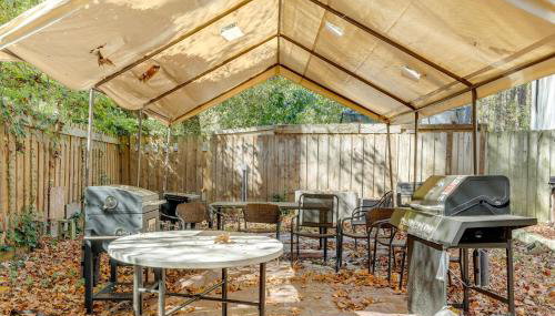 Pet-Friendly Lilburn Duplex with Patio and Grills! - Foto 2