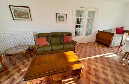 Charmante maison de campagne proche Vichy - Foto 2