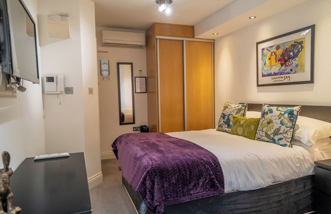 Pod Rooms - Nell Gwynn House Apartments - Photo 58