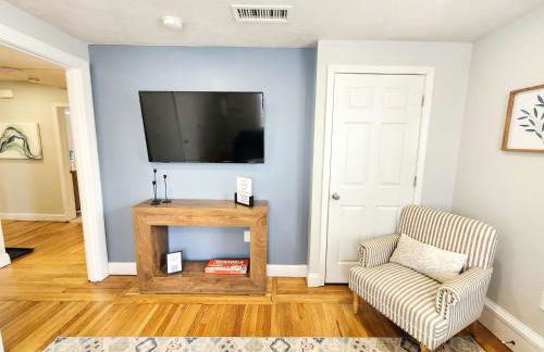 Jennifer's Cozy Apt Near Brown w In Unit Laundry - Foto 9