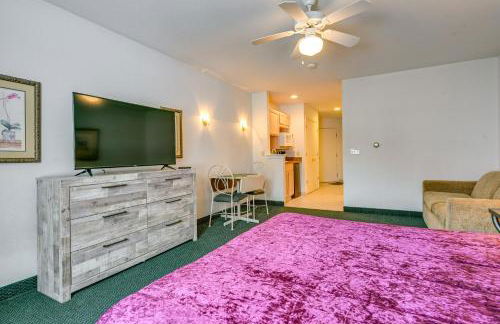 Near Lake Huron Shoreline! Studio with Resort Perks - Photo 4