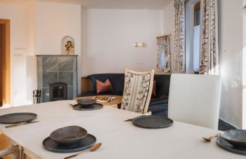 Alpenvilla Large Family Apartment - by Familiaris- Pools 500 meters - Foto 15