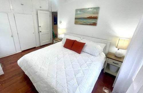 Coastal Cape Cod w/ King Bed, Game Room, & Bikes! - Foto 19